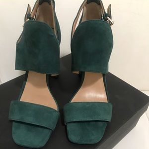 Banana republic suede shoes